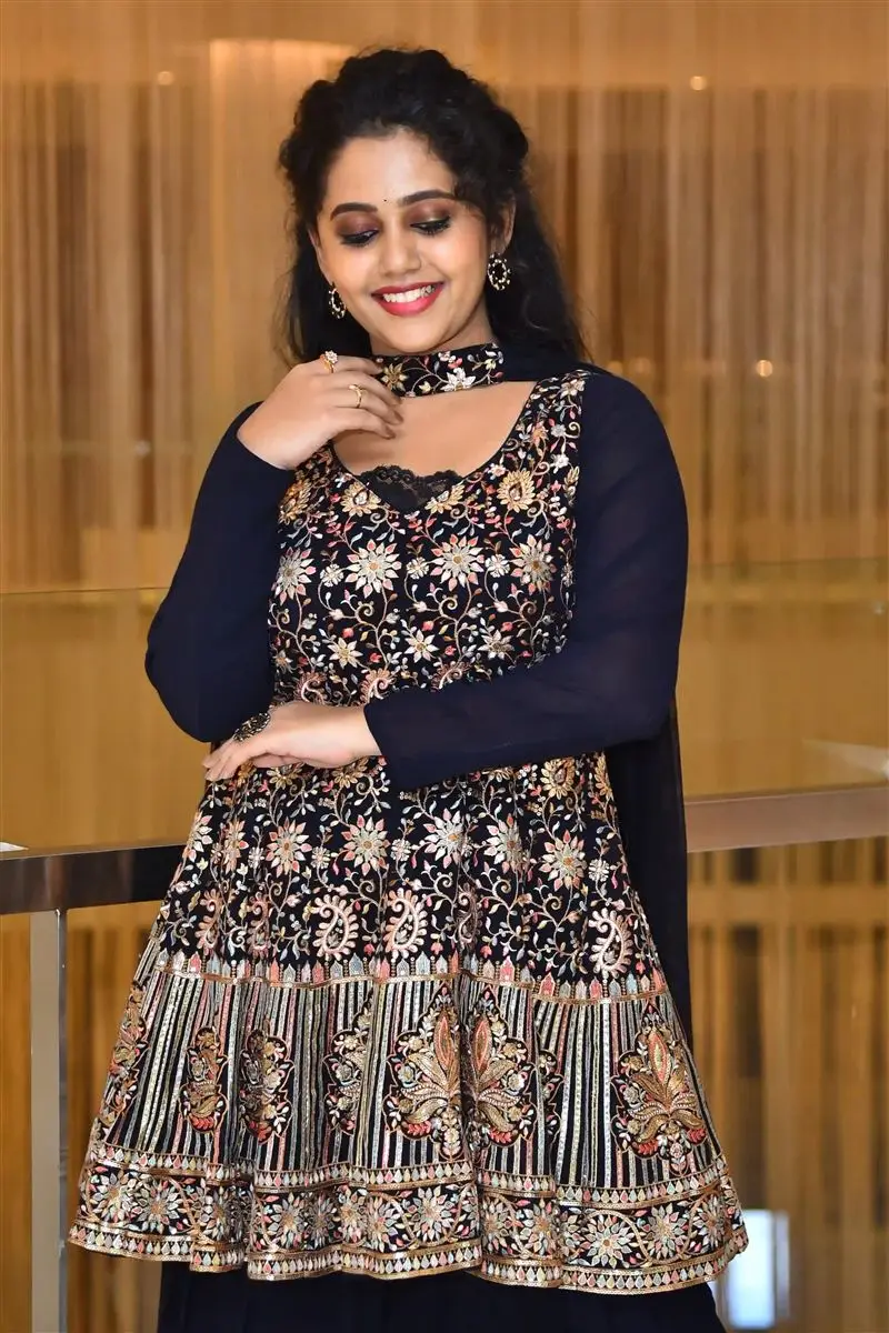 TELUGU ACTRESS ANNIE AT NINDHA MOVIE PRE RELEASE FUNCTION 4